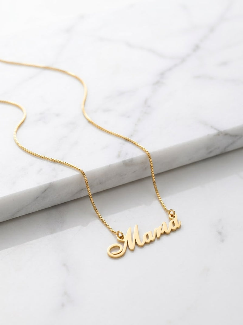 Colar com Nome Personalizado Cursivo Banhado a Ouro 18K