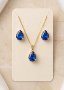 Conjunto Colar e Brincos Gota Folheado a Ouro