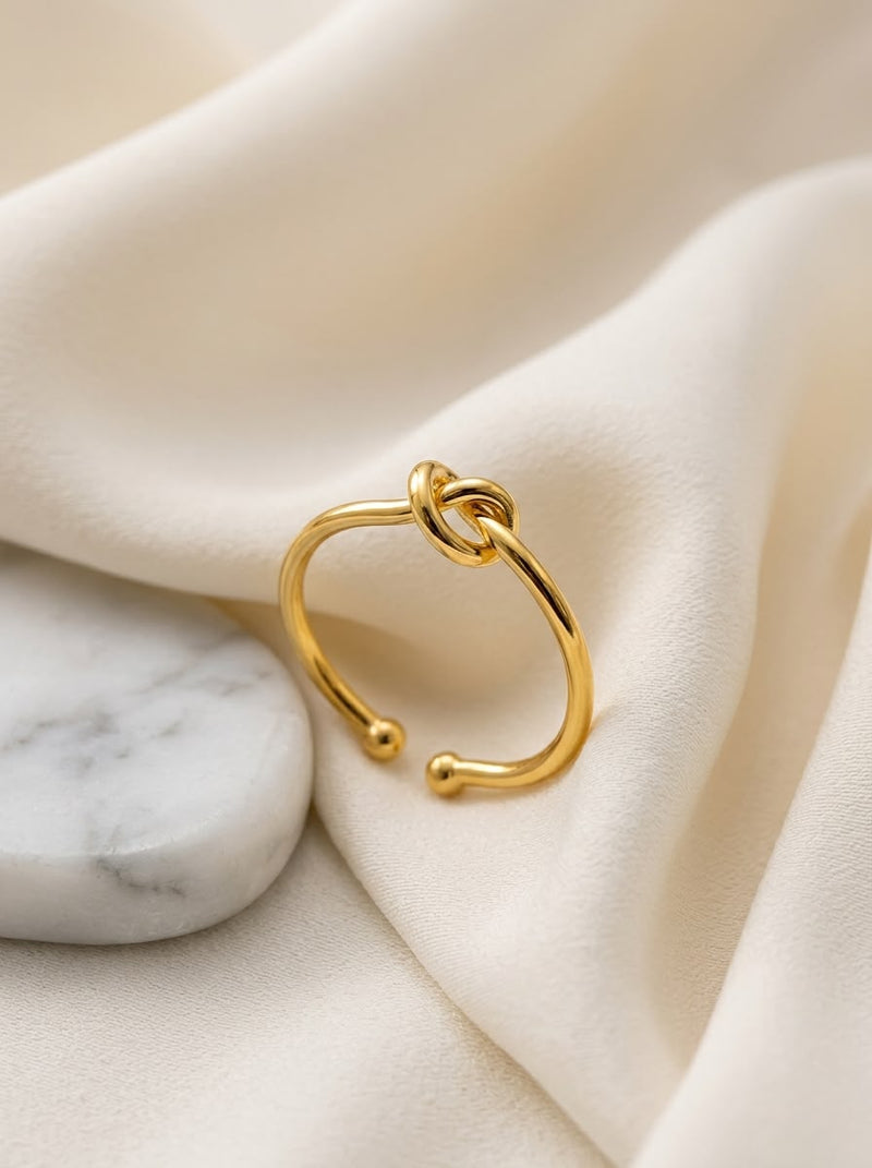 Anel Feminino Nó Ajustável Banhado a Ouro 18K