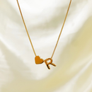 Colar Letra e Coração Folheado a Ouro 18K e Prata 925