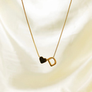 Colar Letra e Coração Folheado a Ouro 18K e Prata 925