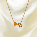 Colar Letra e Coração Folheado a Ouro 18K e Prata 925